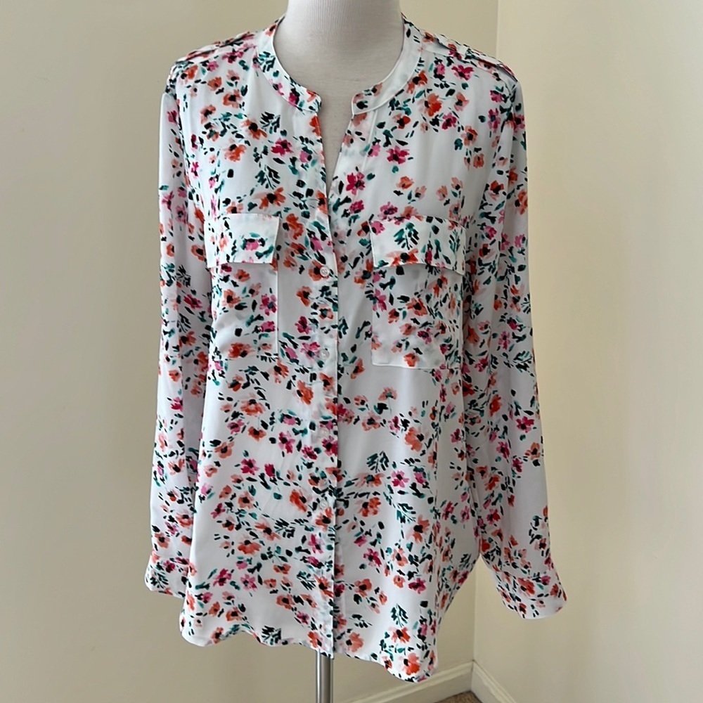 Calvin Klein large white printed long sleeve blouse .